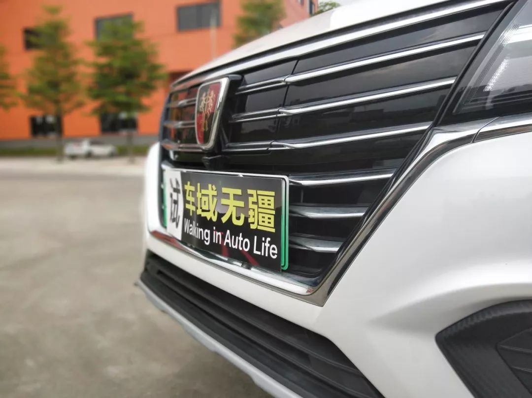 
美国ob欧宝电动车代表特斯拉的ModelS还有中国纯电动SUV销