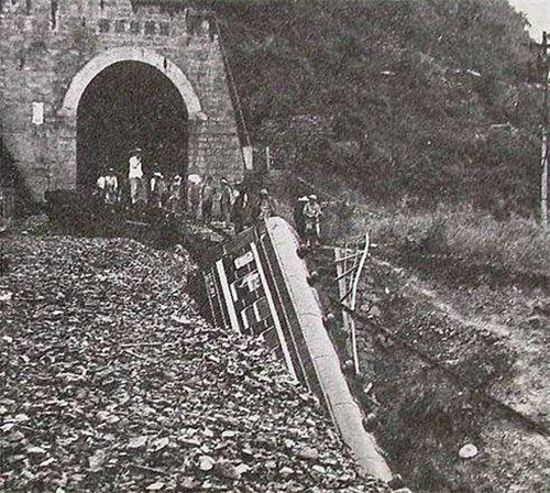 中ob欧宝国最严重的铁路事故造成240人死亡，原因值得反思